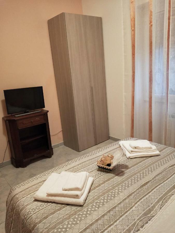 Isola Verde Guest House 菲乌米奇诺 外观 照片