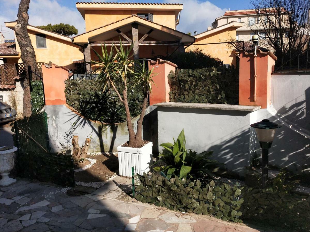 Isola Verde Guest House 菲乌米奇诺 外观 照片